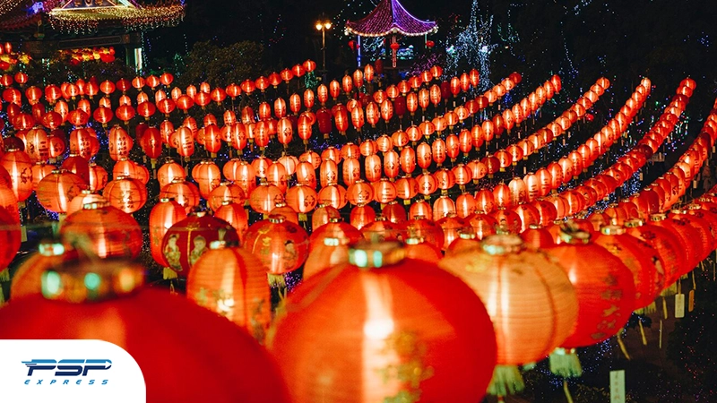 جشنواره فانوس در تعطیلات سال نو چین