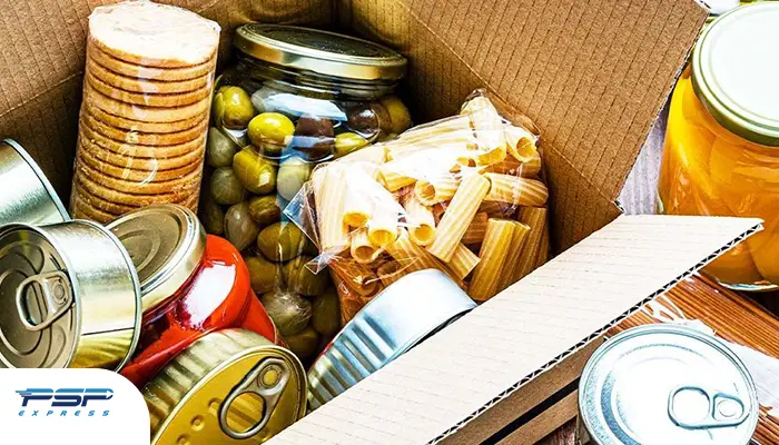 مواد غذایی غیر مجاز و مشکوک در هواپیما